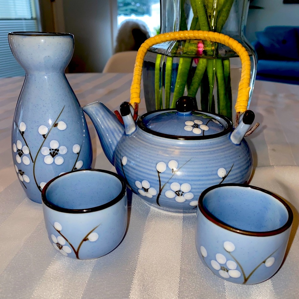 Small Tea Set- brand new